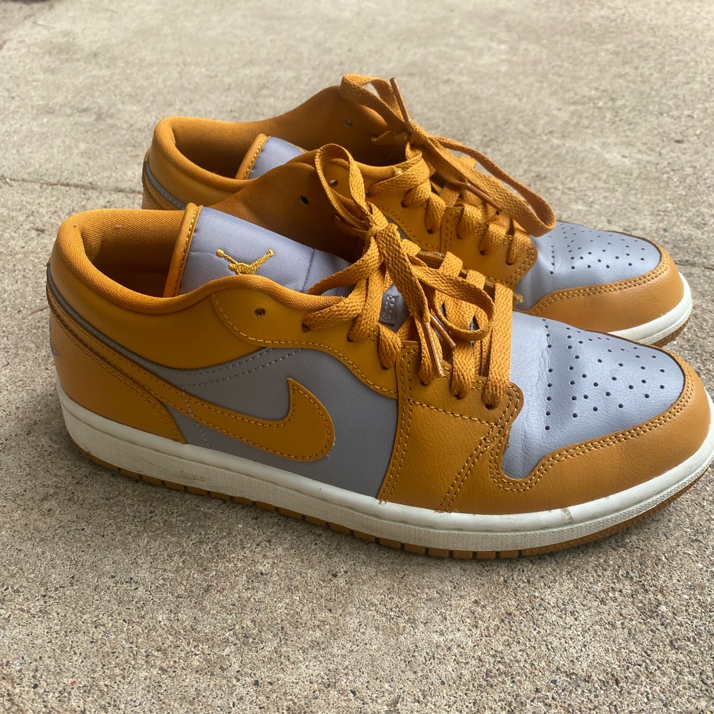 Air Jordan 1 Low